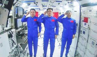 上太空的三位宇航员是谁 神舟十二号三位宇航员